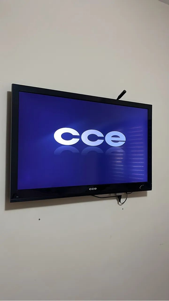 Tv 40? CCE + chromecast - Foto 3