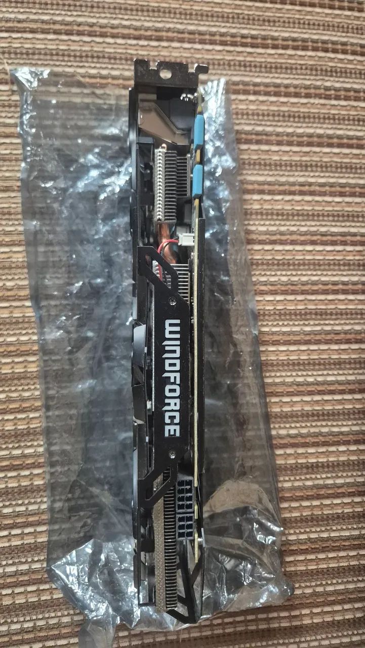 GIGABYTE GTX 970 Windforce 4GB - Foto 2
