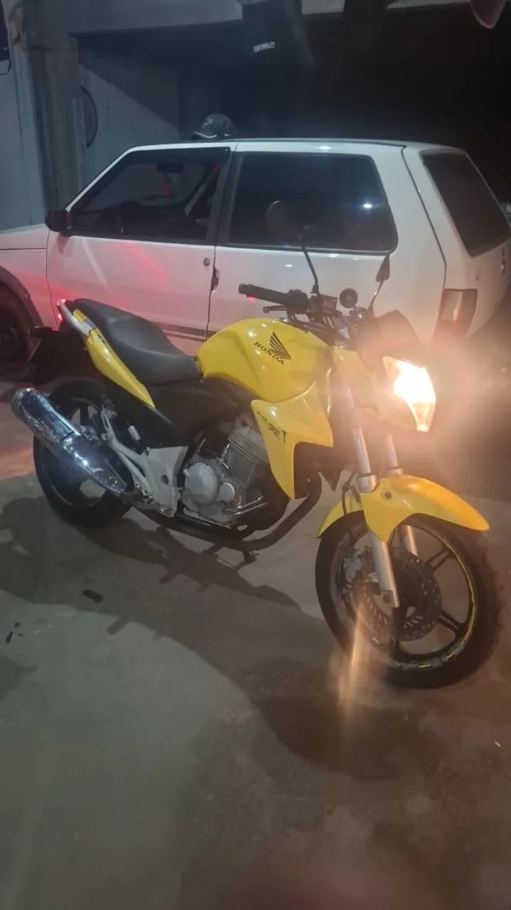 CB 300 