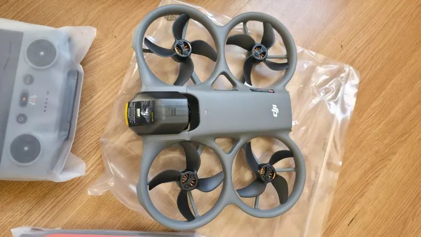 DJI AVATA 360 KIT SEM BATERIAS E HUB. - Foto 3