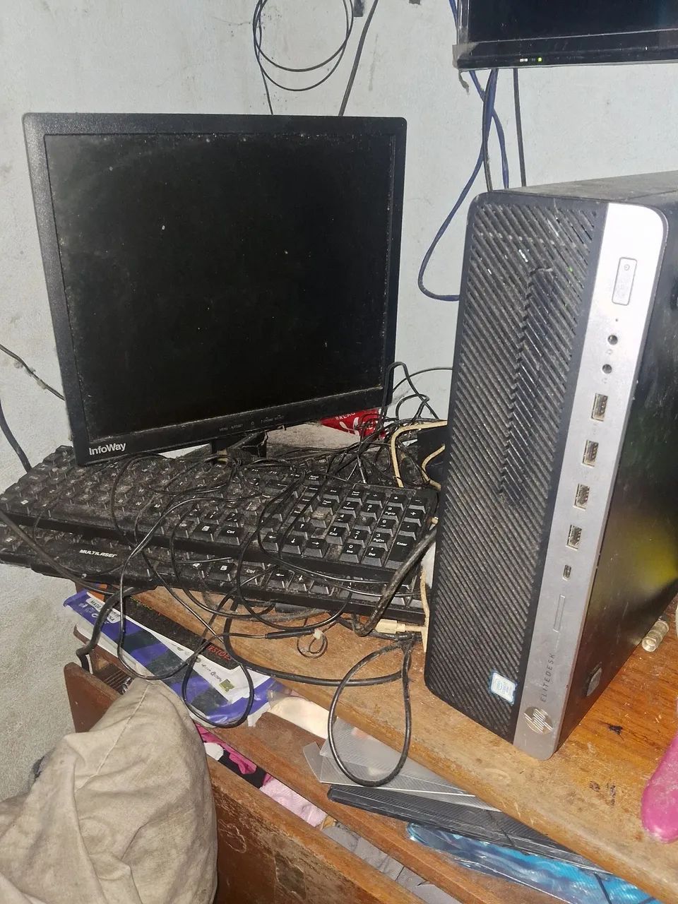 Vendo um computador 