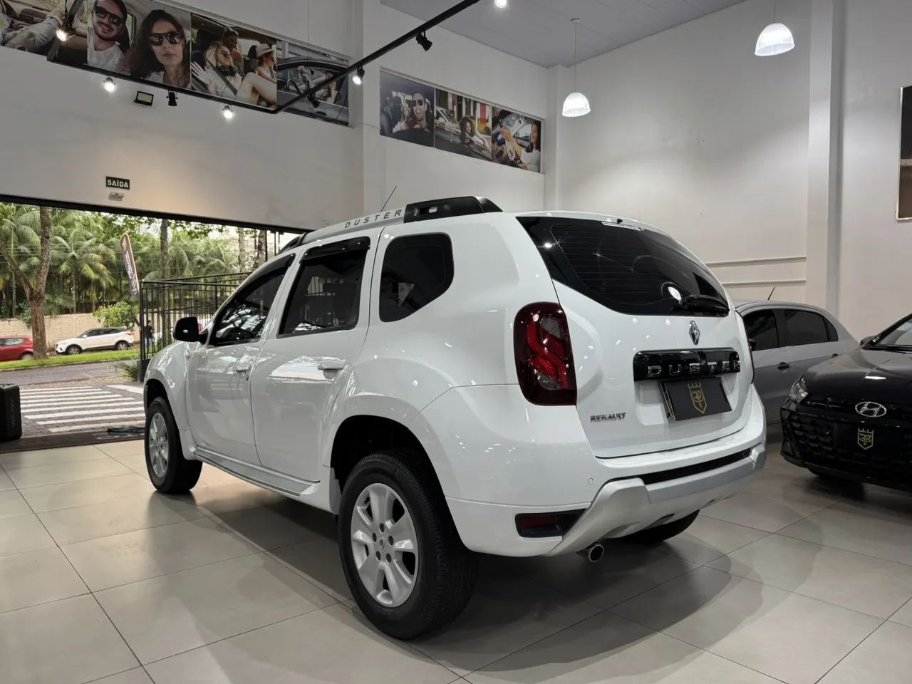 Renault Duster Dynamique 1.6 Hi-flex 16V Mec. 2017 - Foto 4