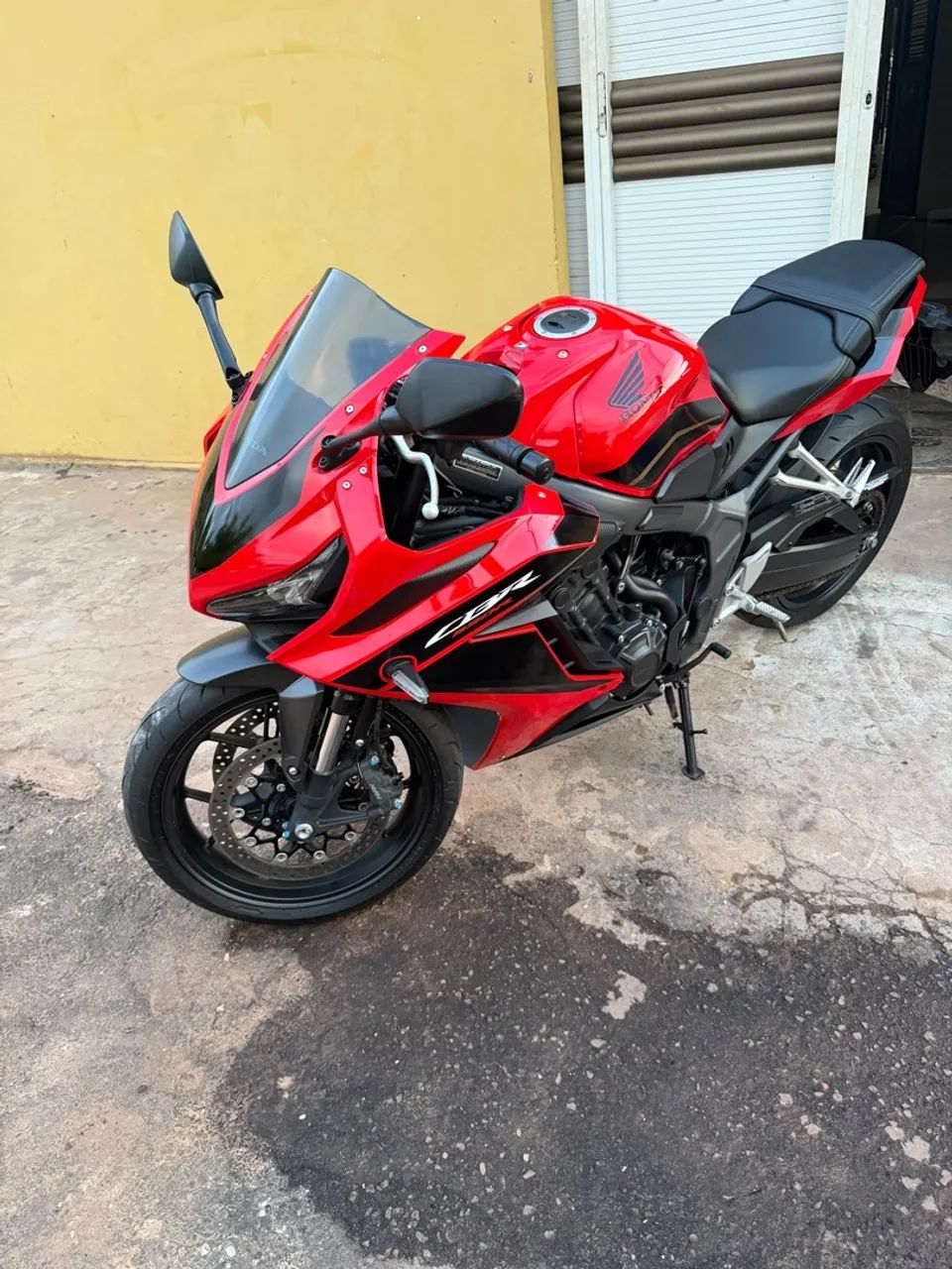 CBR 650 2024 - Foto 5