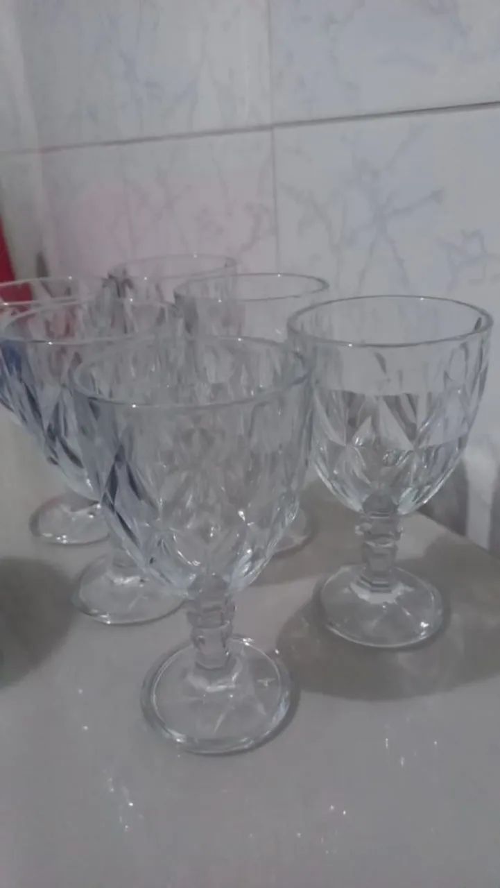Conjunto com 6 taças  - Foto 2