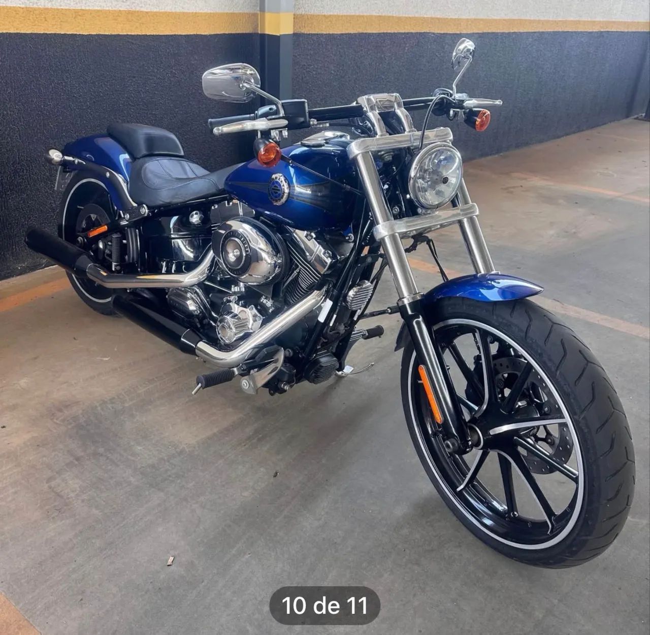 HARLEY-DAVIDSON BLACKOUT 2015 - Foto 3