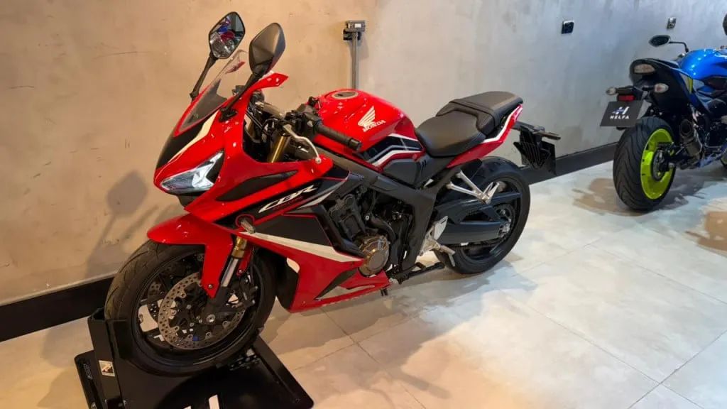 HONDA CBR 650 R - Foto 4