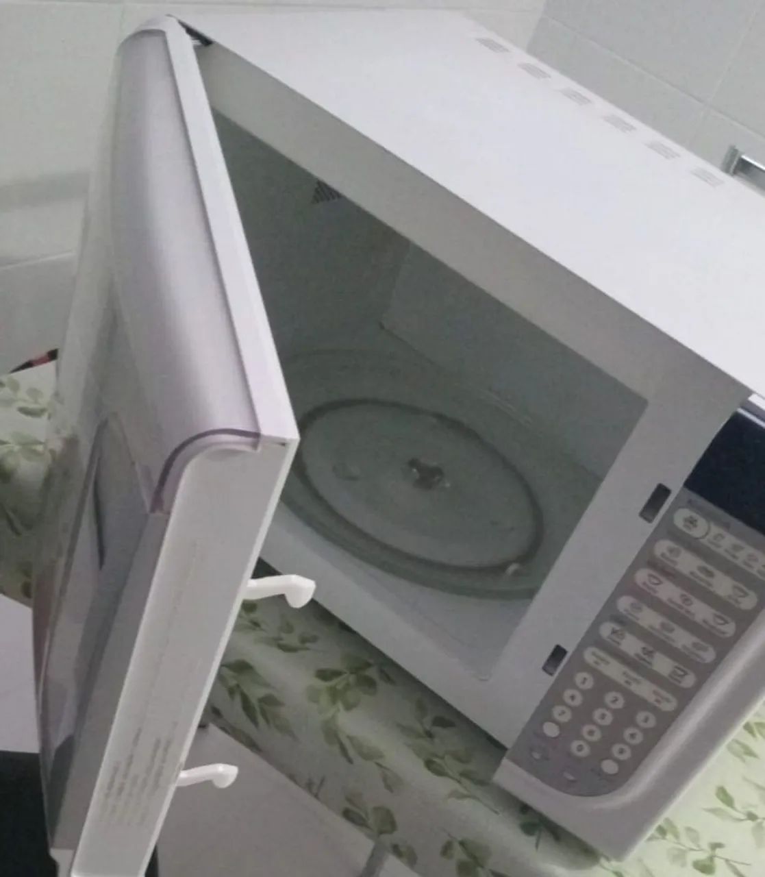 Microondas usado bem conservado