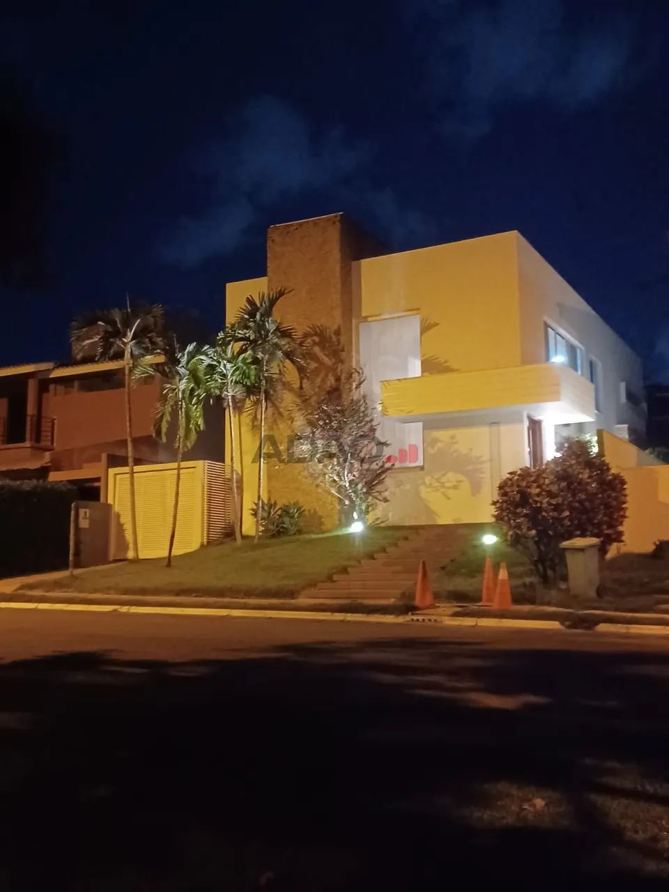 Sobrado Jardins Atenas
