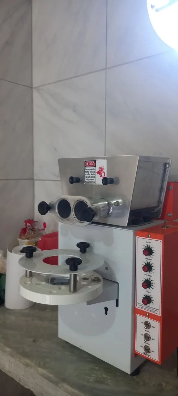 Máquina de salgados seminova - Foto 3