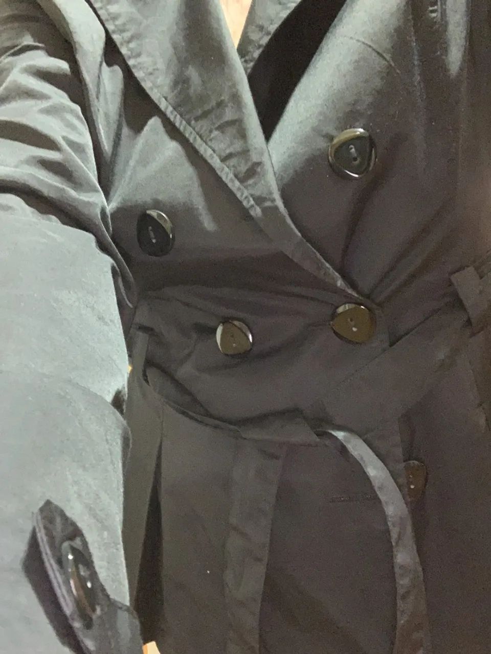 Casaco preto com transpasse e forrado  - Foto 2