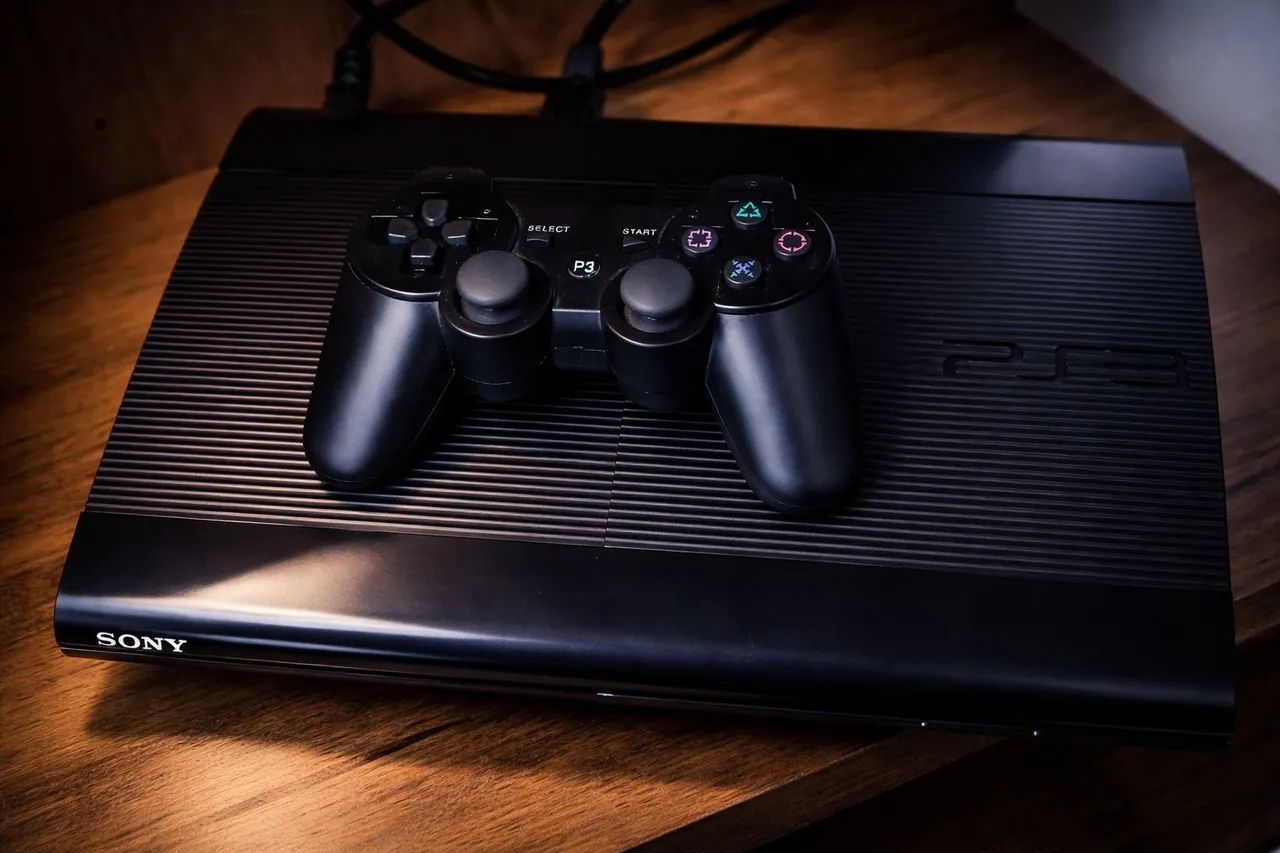 Vendo PS3 Super Slim desbloqueio Hen - Foto 2