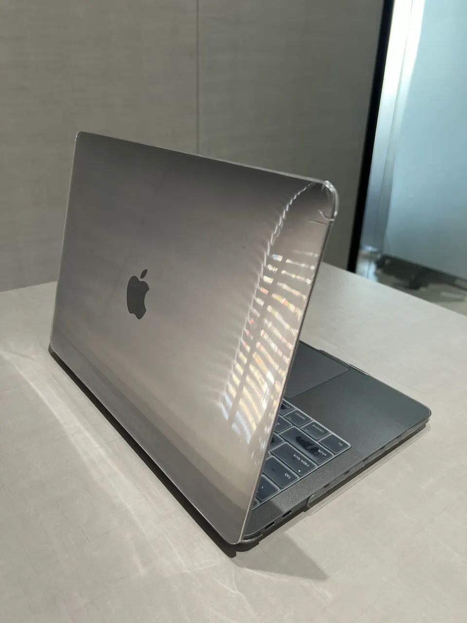 MacBook Pro 2017 13,3? | 8GB | 256GB SSD - Computadores e Desktops
