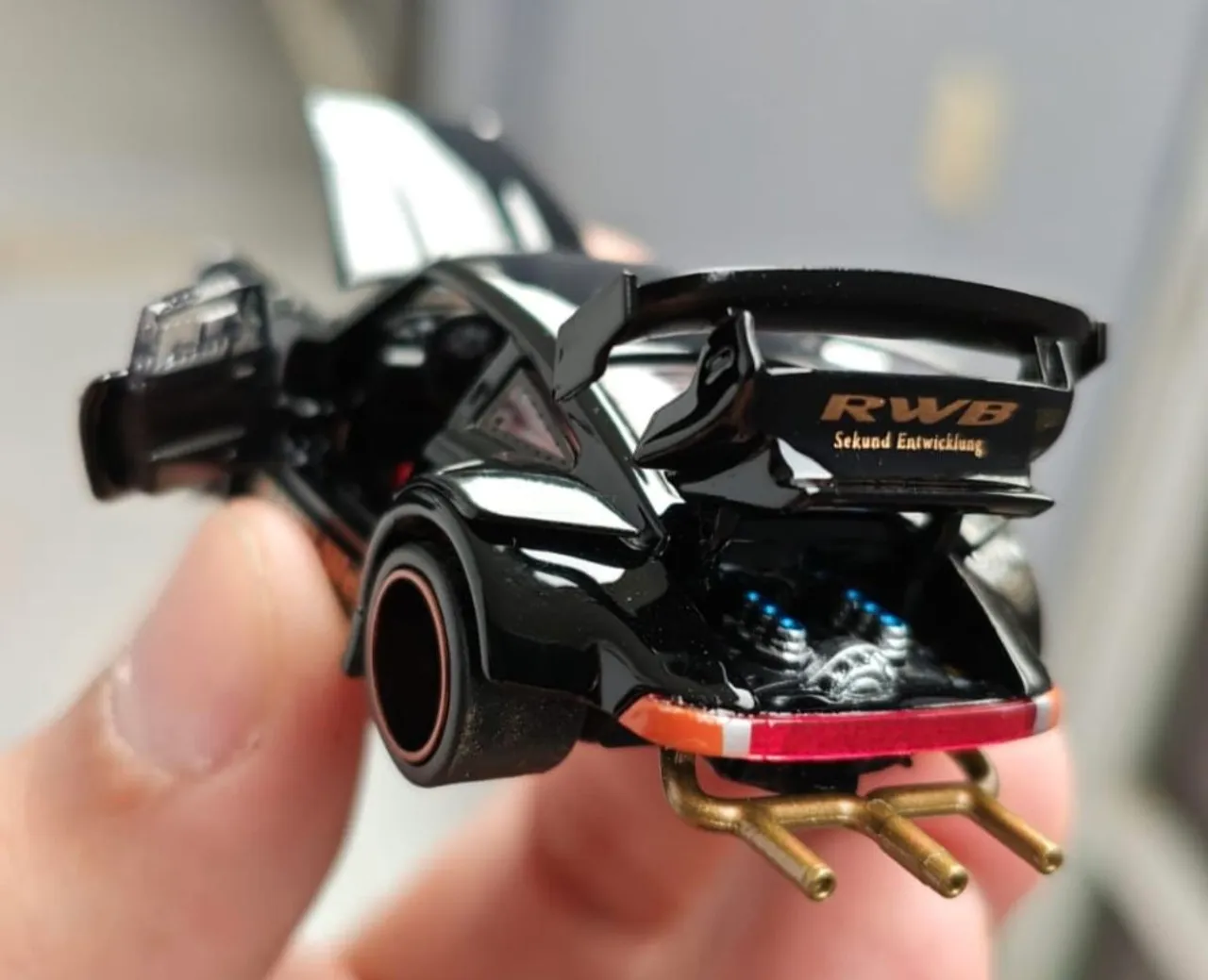 Hotwheels porsche 930 rwb premium - Brinquedos e Jogos - Jardim