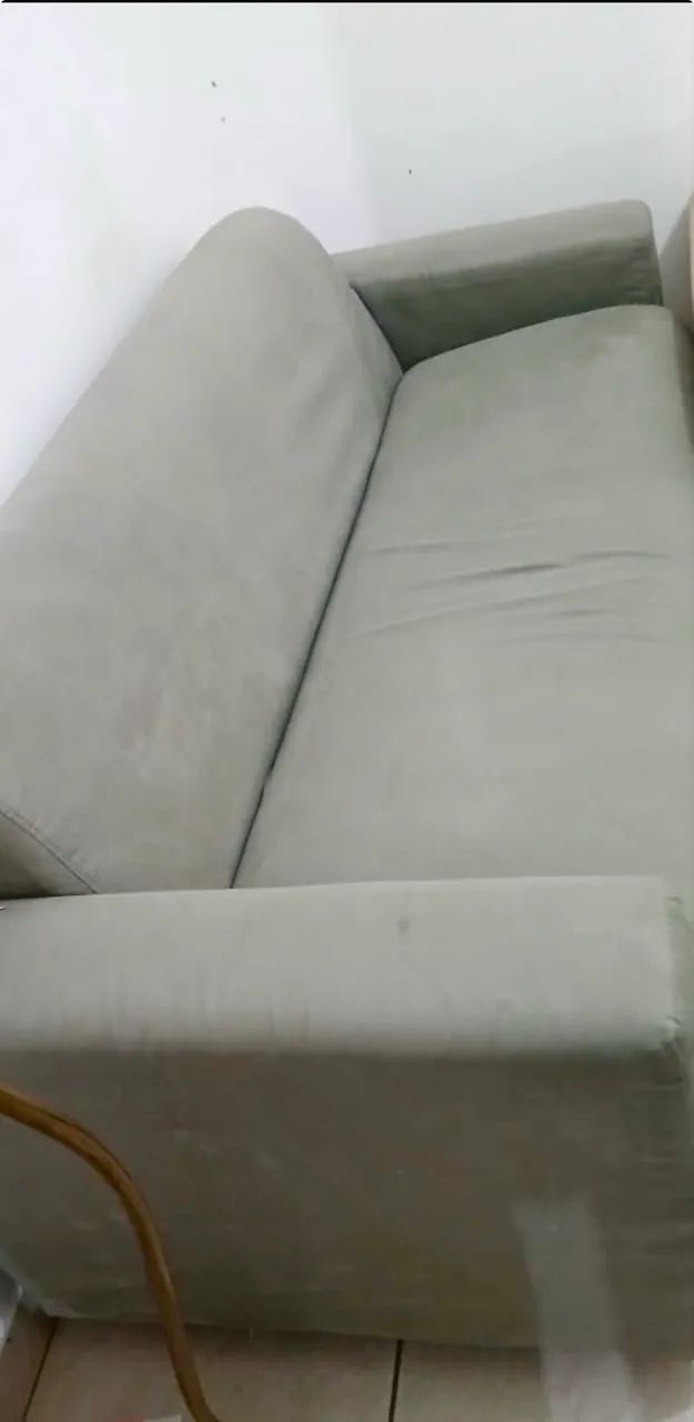 Sofá em suede 3 lugares - Foto 2