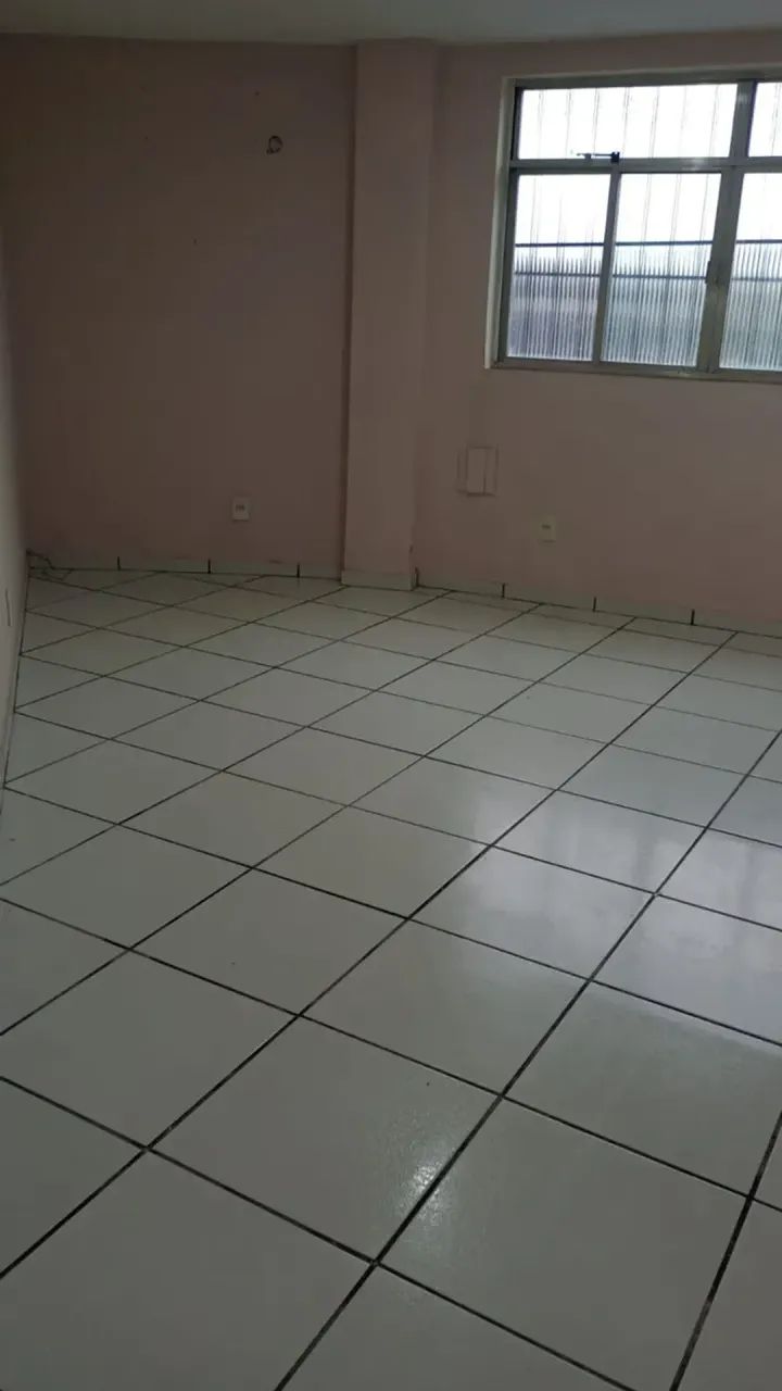 Sala comercial na Avenida Jambeiro - Vila Valqueire - Rio de Janeiro. - Foto 2