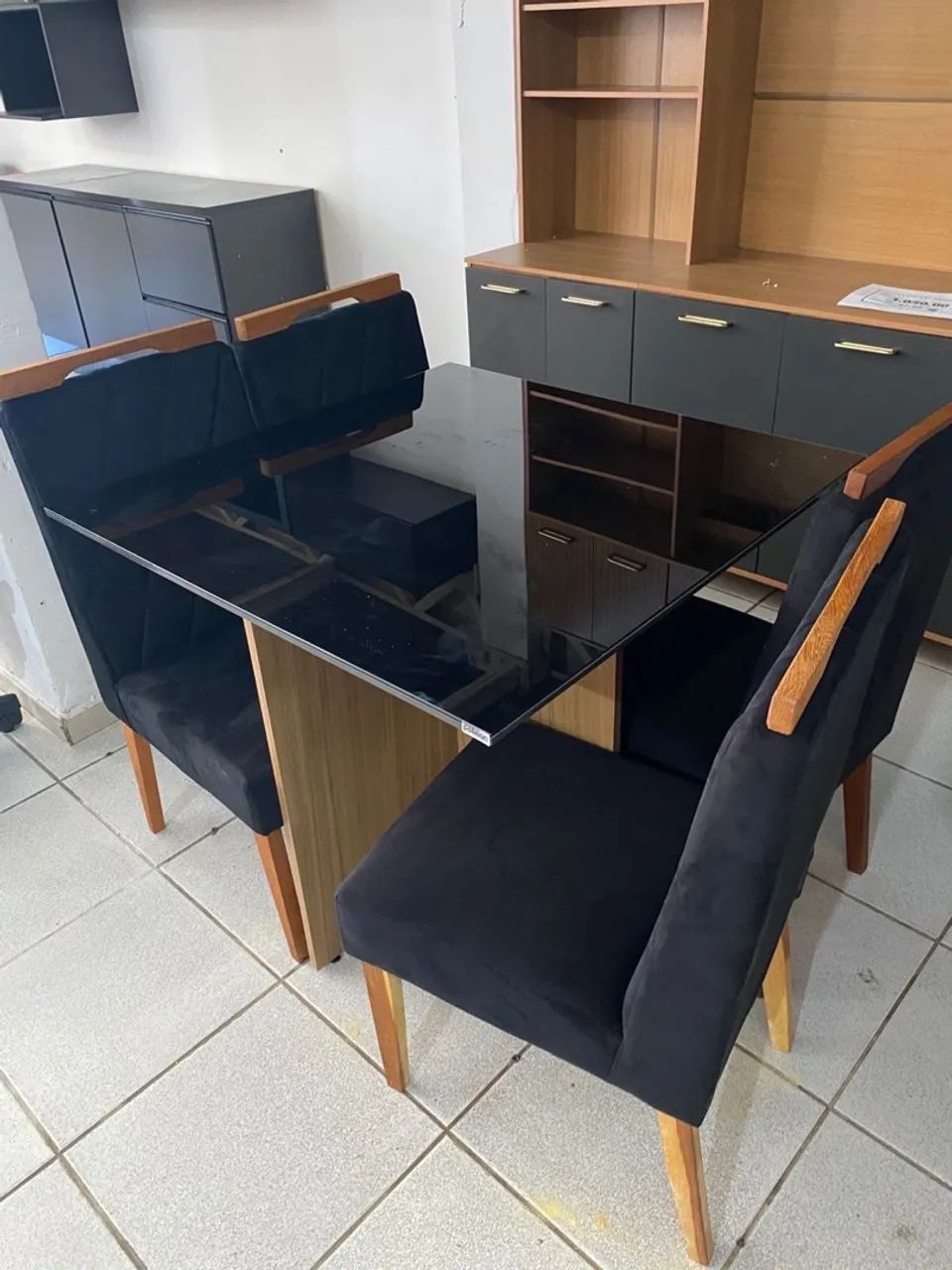 mesa 4 cadeiras com entrega grátis 