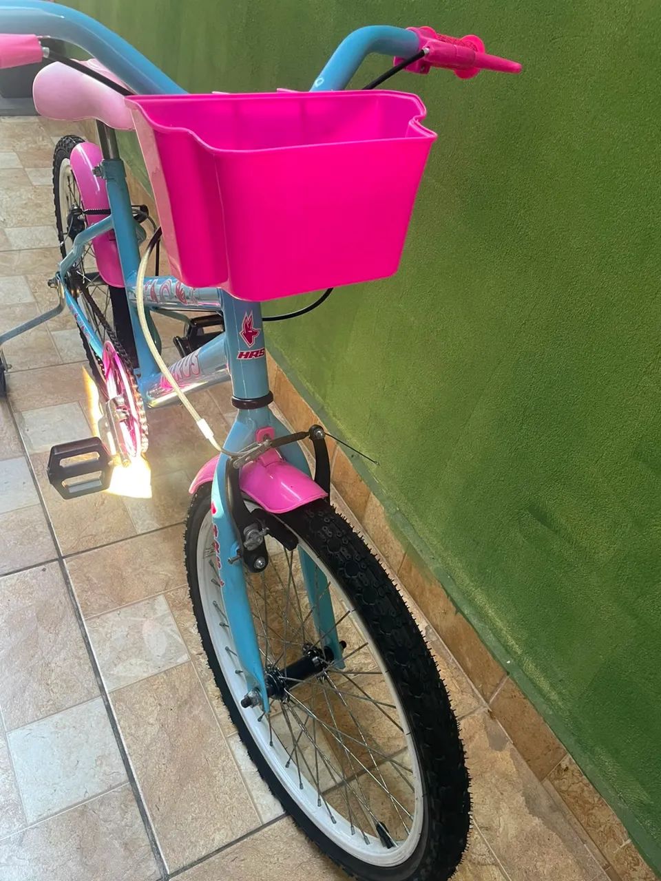 Bicicleta infantil aro 20  - Foto 2