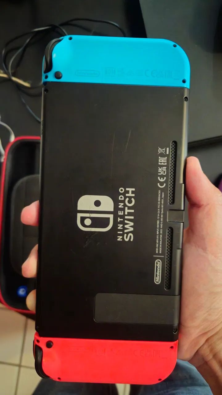 NINTENDO SWITCH V2 + 256 GB +CASE - Foto 2