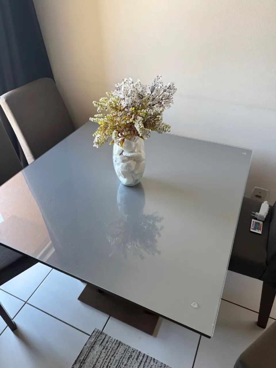 Mesa de jantar quadrada  - Foto 3