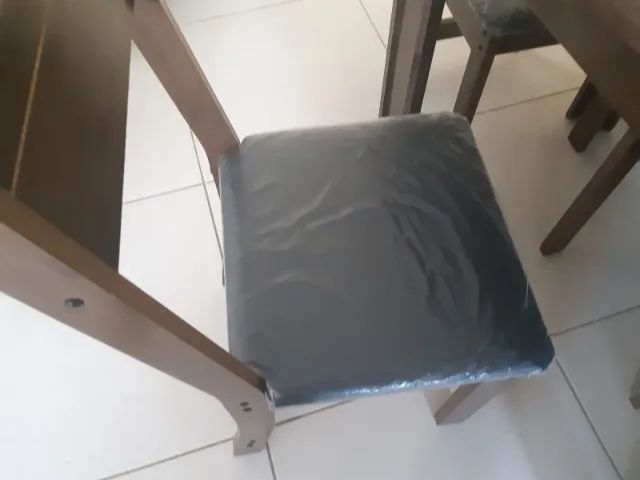 mesa com 4 cadeiras - Foto 2
