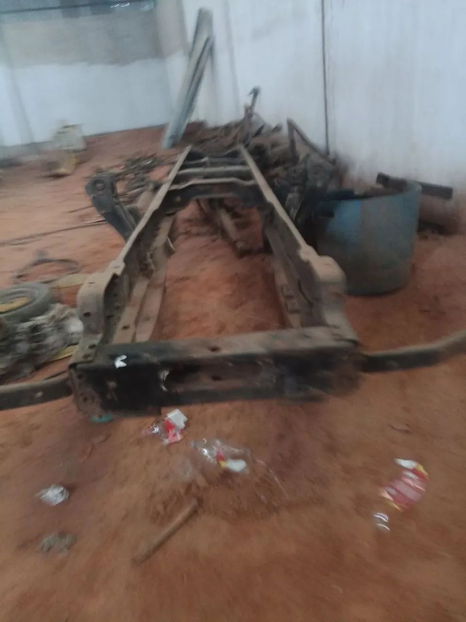 Chassis de cargo toco mecânica operacional no documento. - Foto 4