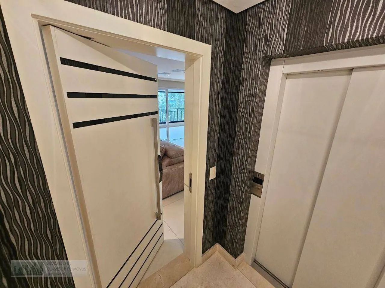 Condomínio clube , 4 suítes, 4 vagas - Foto 5