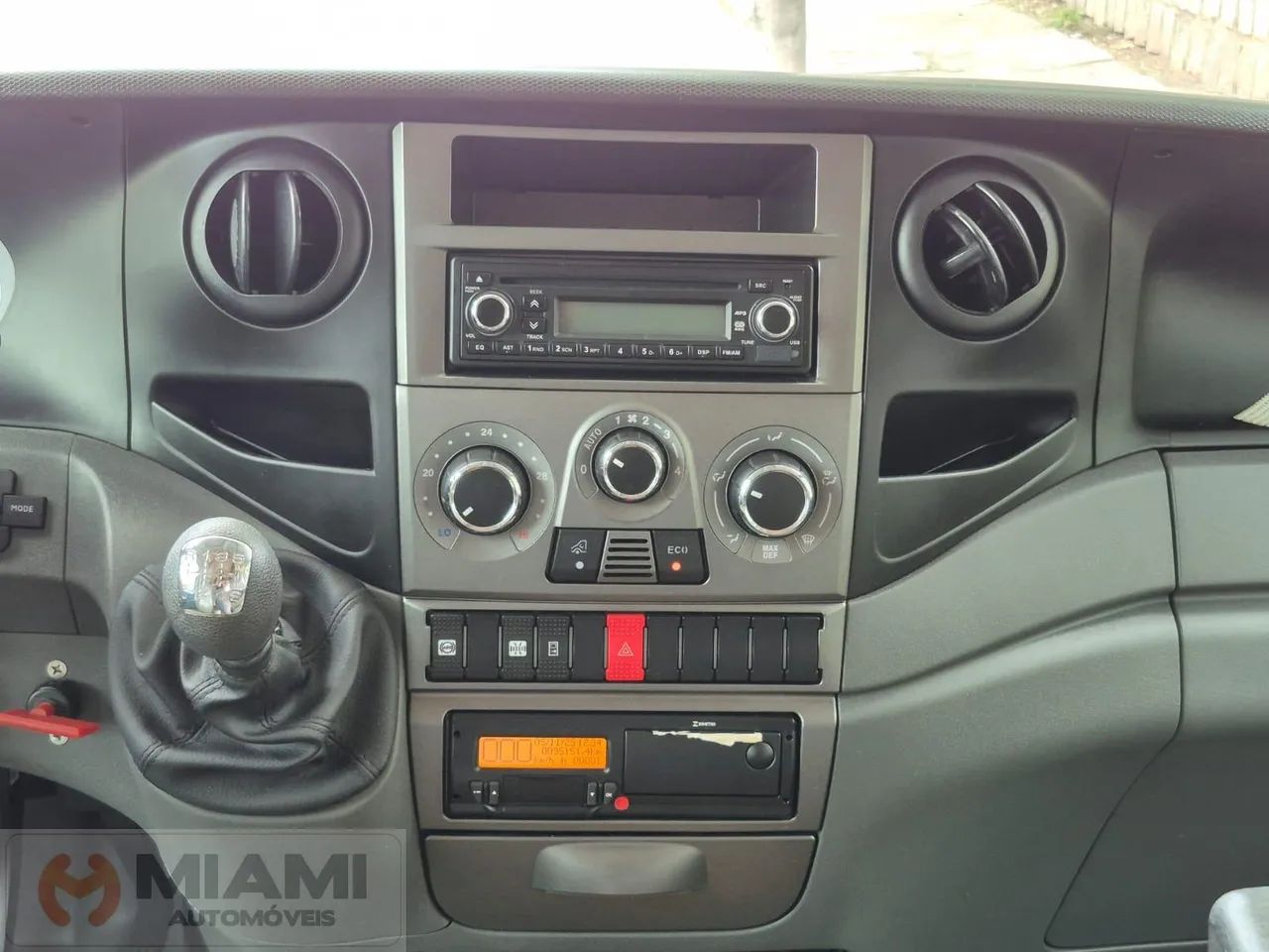 SANTO INÁCIO 3.0 MOTORHOME - TODO EQUIPADO BRANCA 2016/2016 - Foto 12