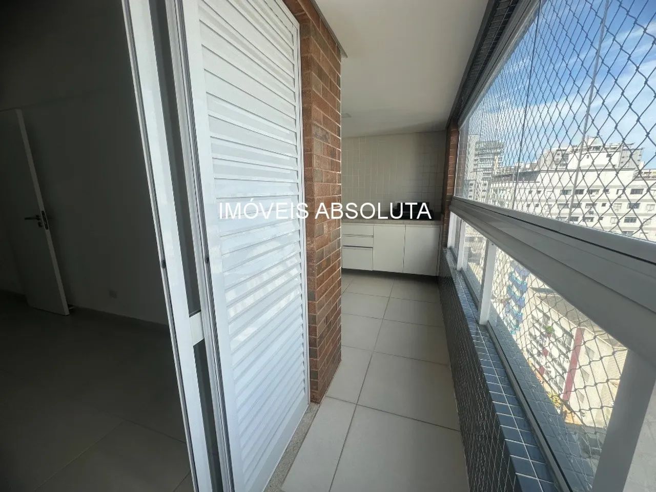 Apartamento 3 Dormitórios - 2 vagas de garagem