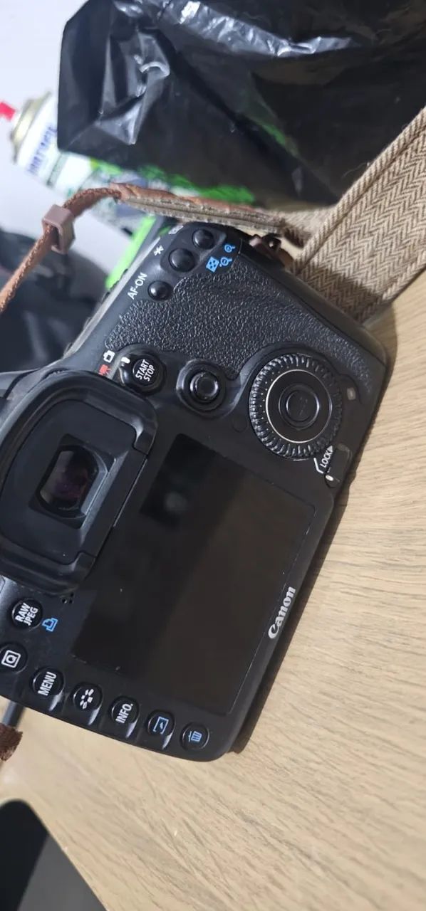 Canon EOS 7D - Foto 2