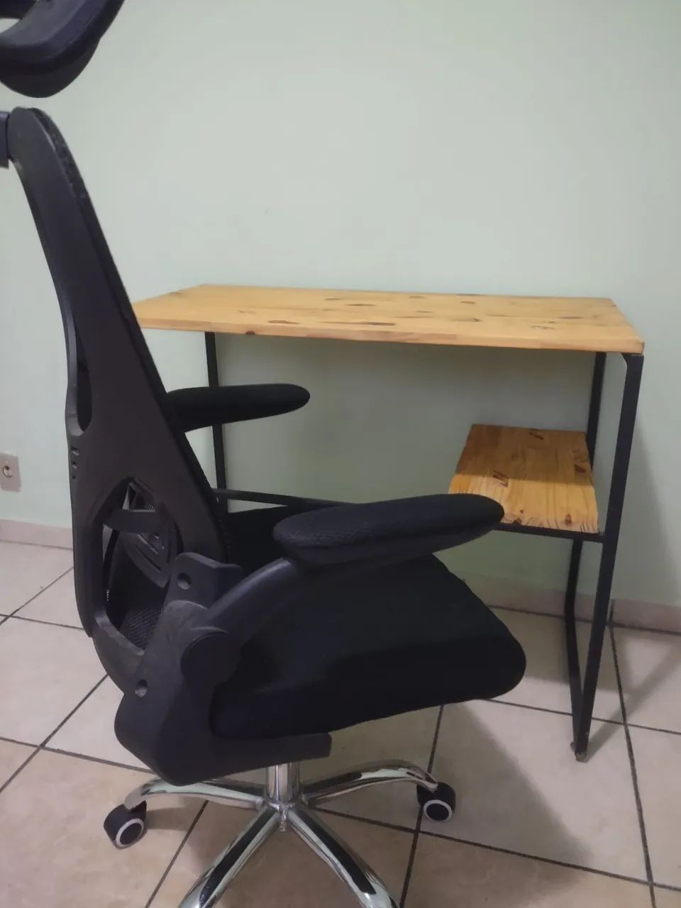 Mesa e cadeira  - Foto 2