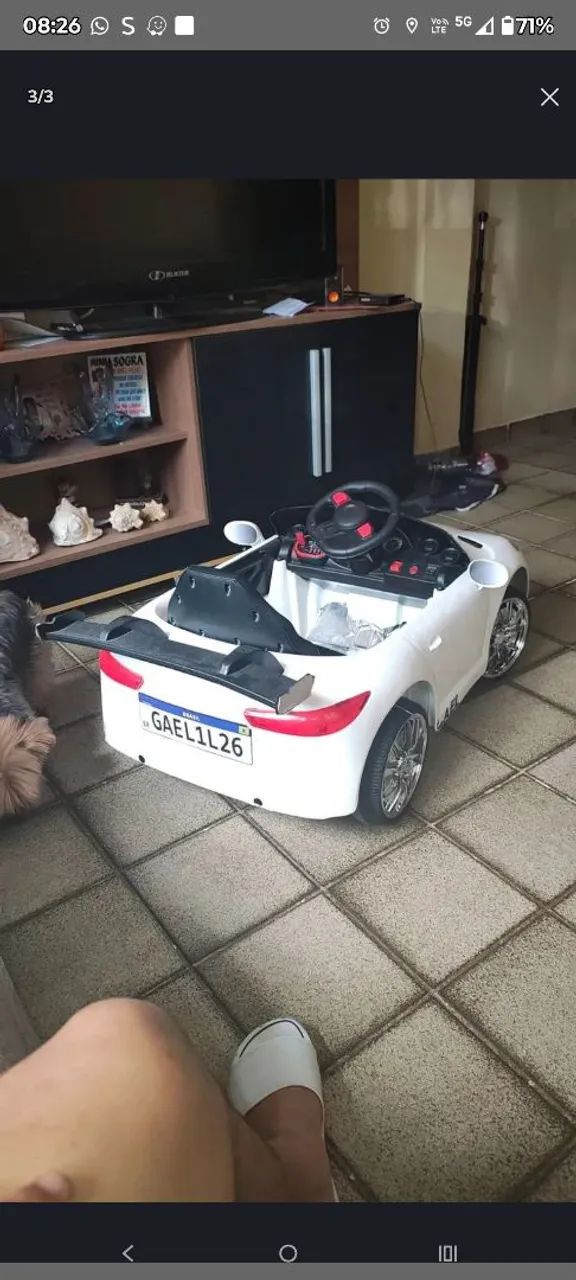 Carro elétrico infantil 