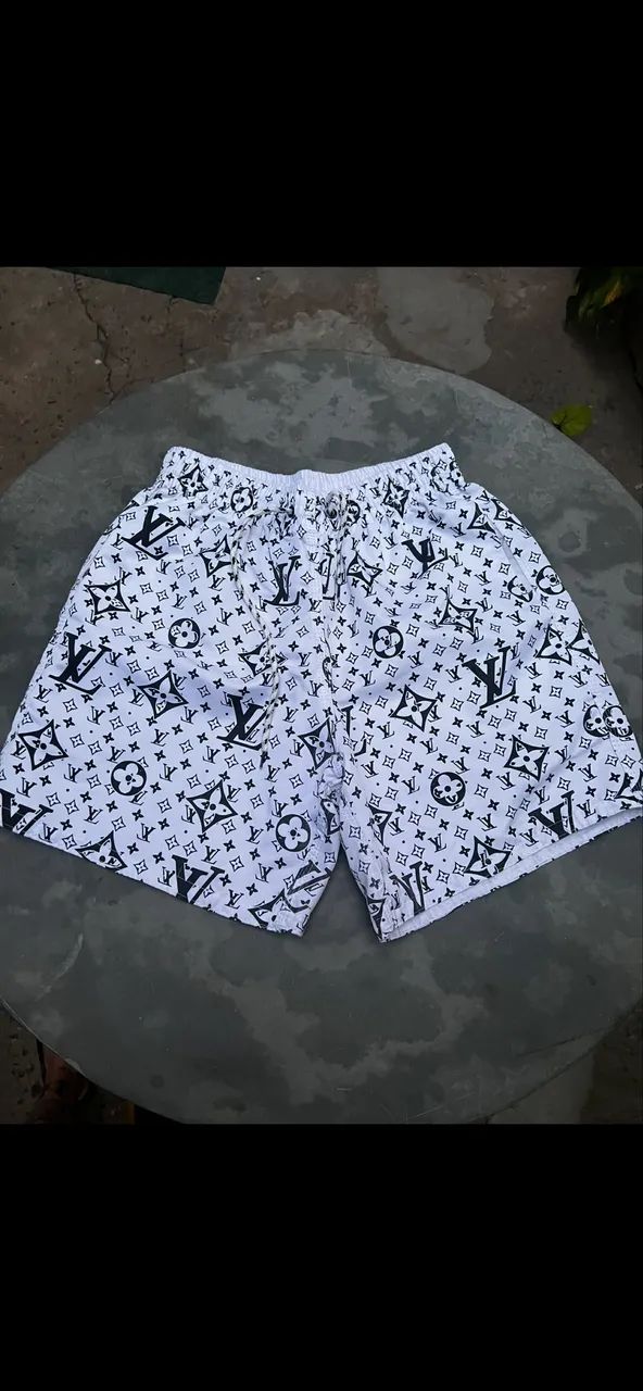 Bermuda Louis Vuitton pra vender hoje
