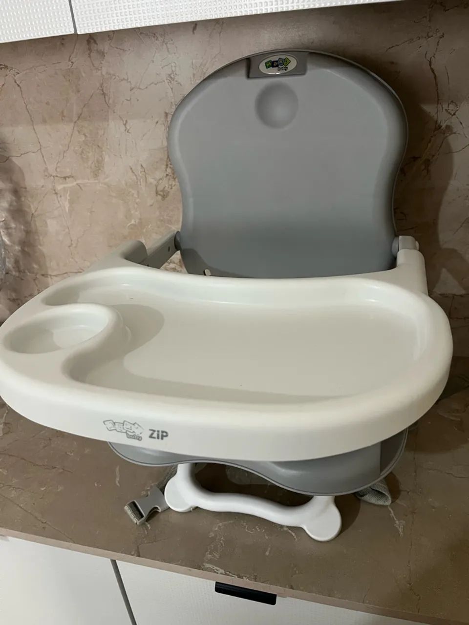 Cadeira alimentação  - Foto 2