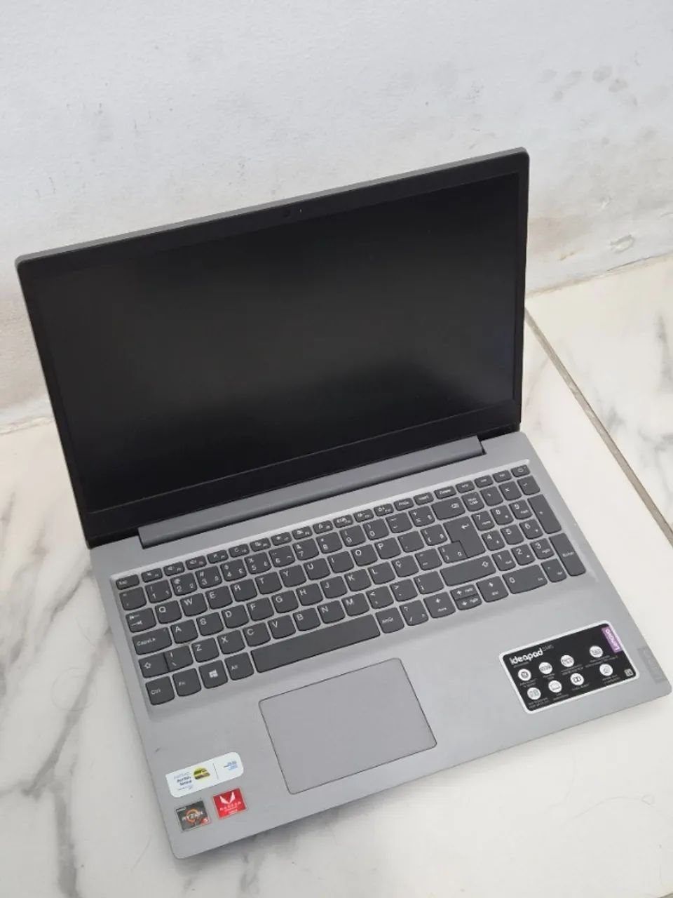 Lenovo IdeaPad S145 - AMD Ryzen 5 3500U - Foto 2