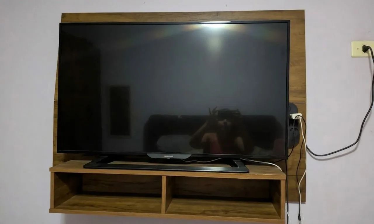 Rack para TV até 40"