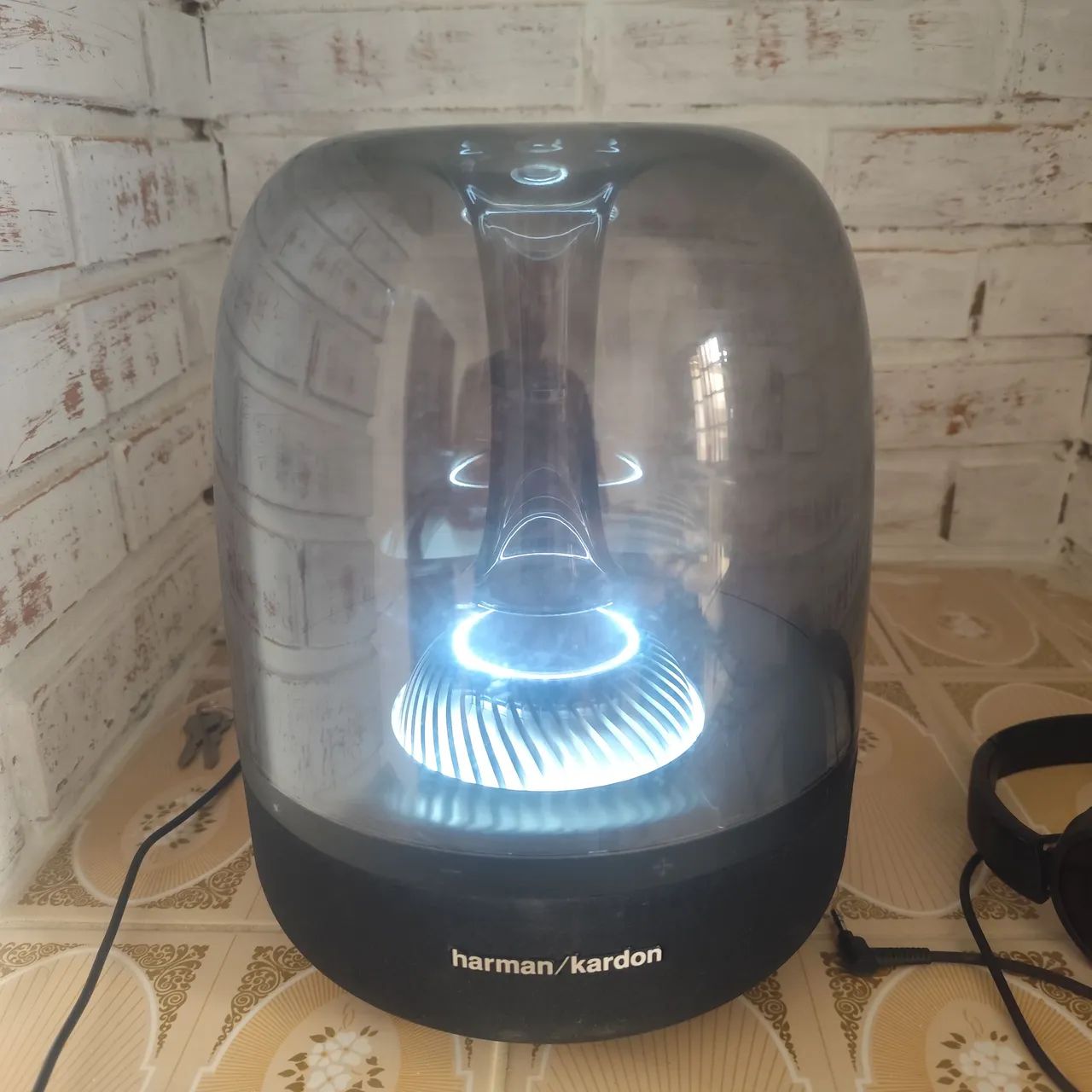 Caixa som Harman kardon leia anúncio!