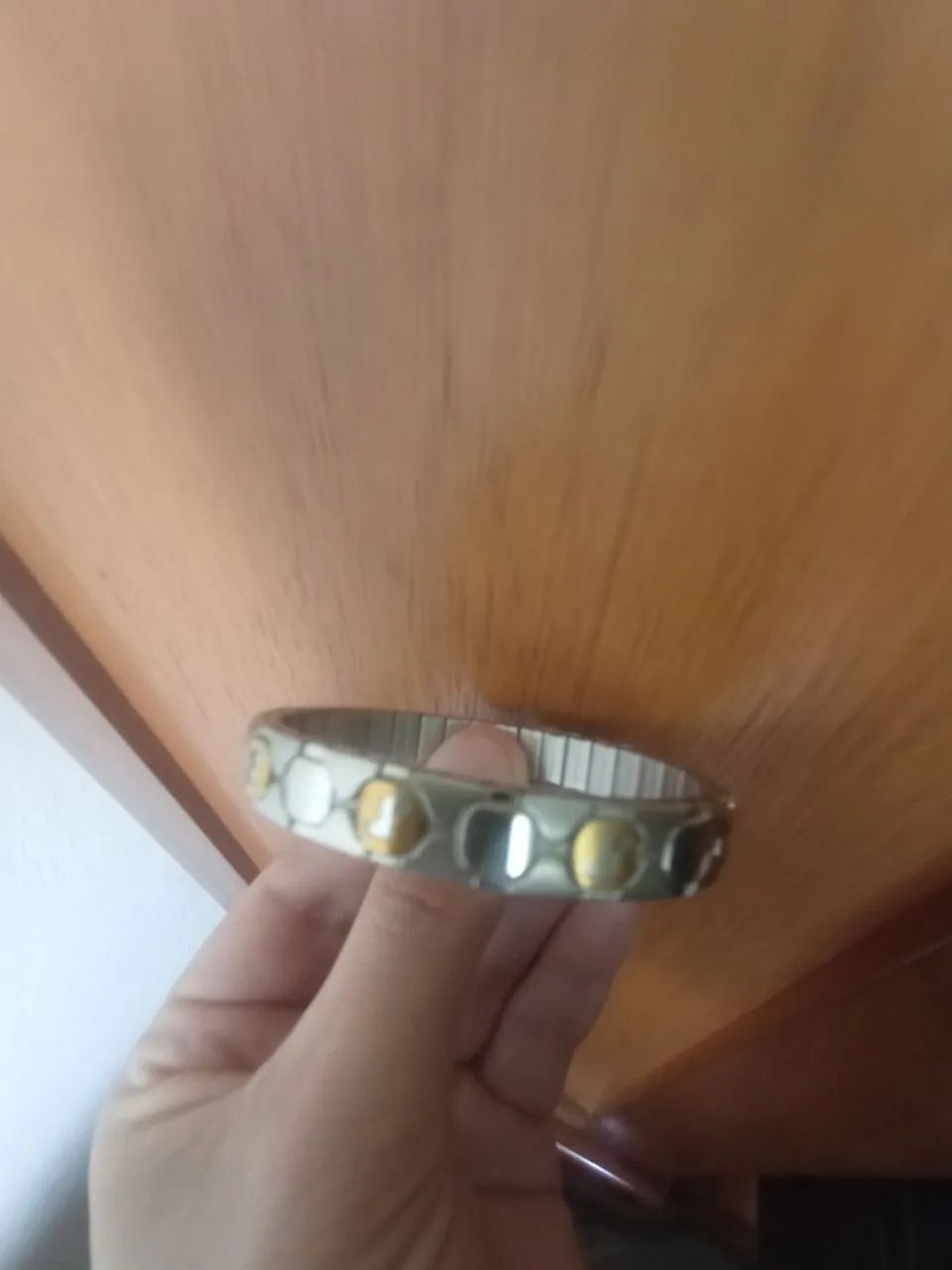 Pulseira com plaquê em ouro (com elos extras) 