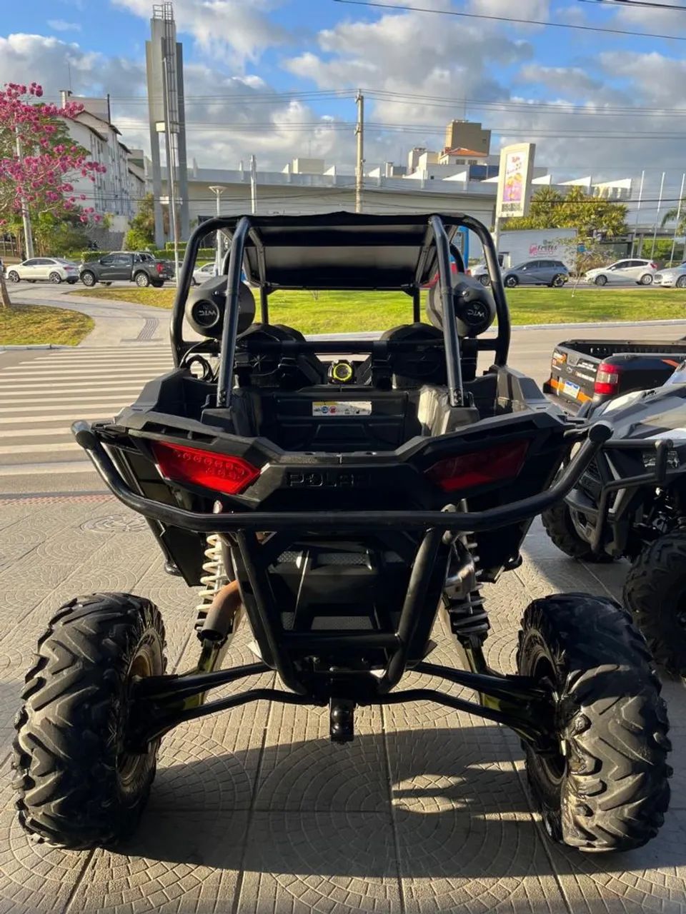 UTV Polaris RZR 1000 cc ano 2018 - Foto 3