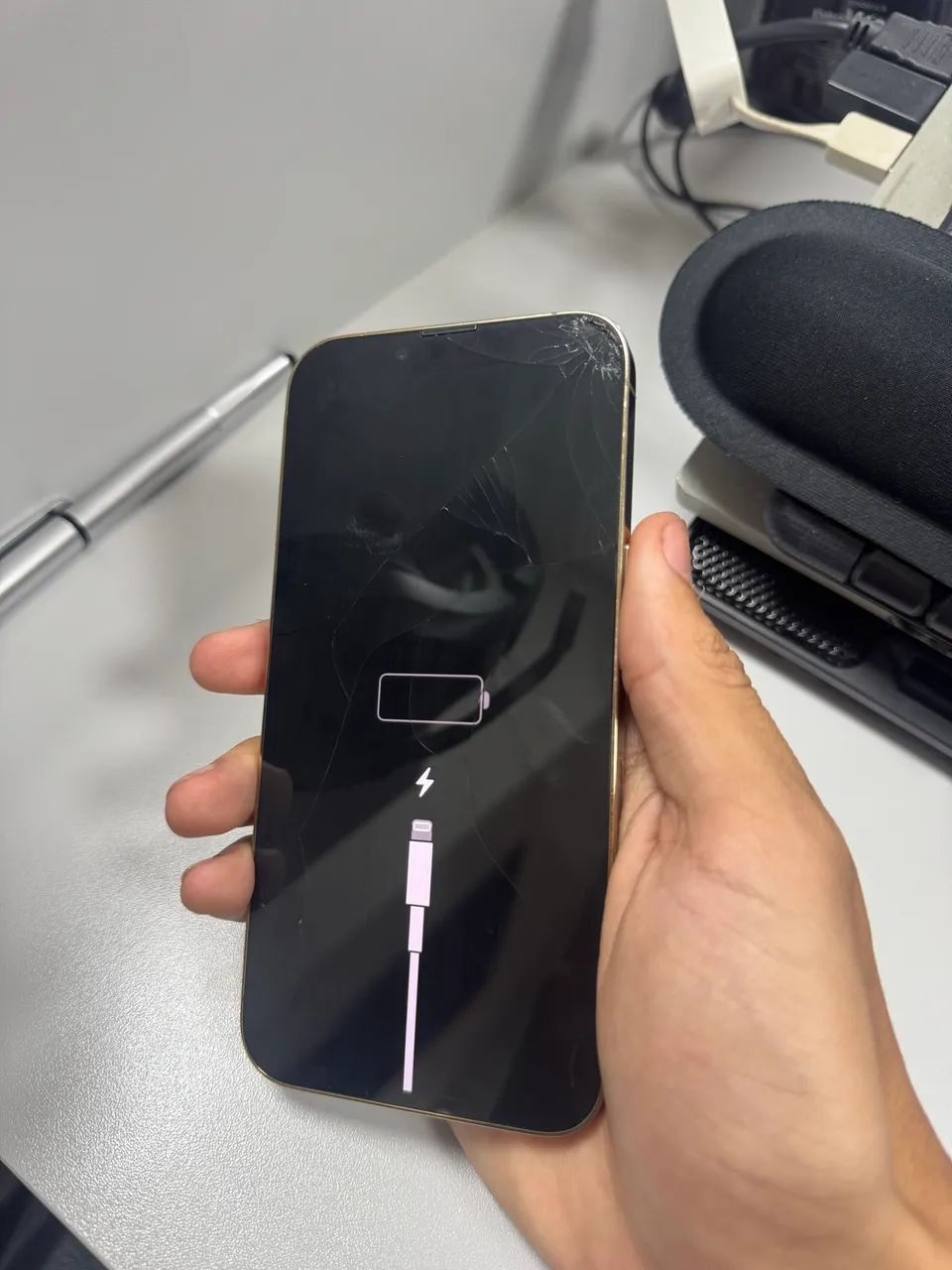 Iphone 13 pro - Foto 3