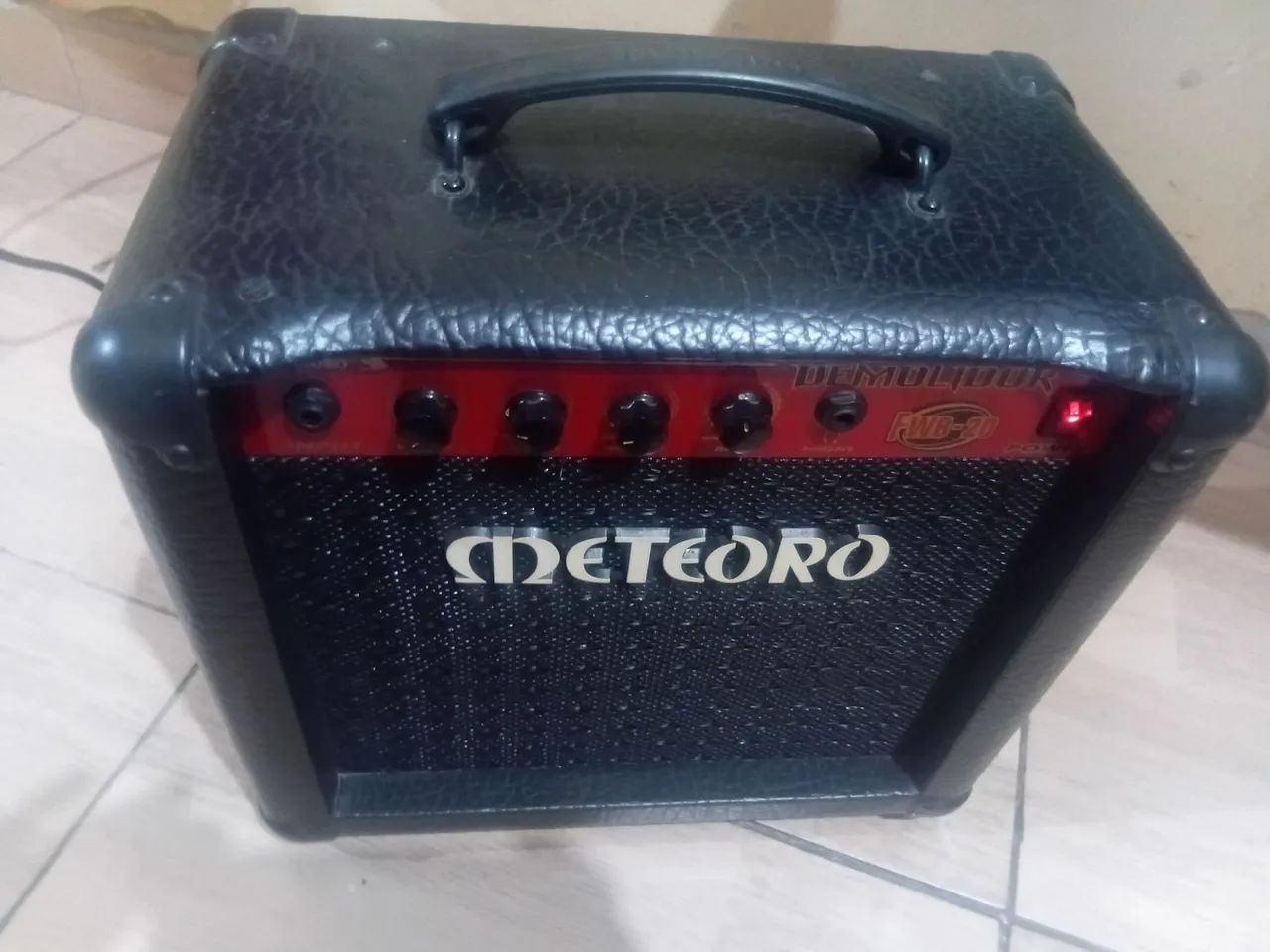 Cubo de baixo novinho meteoro