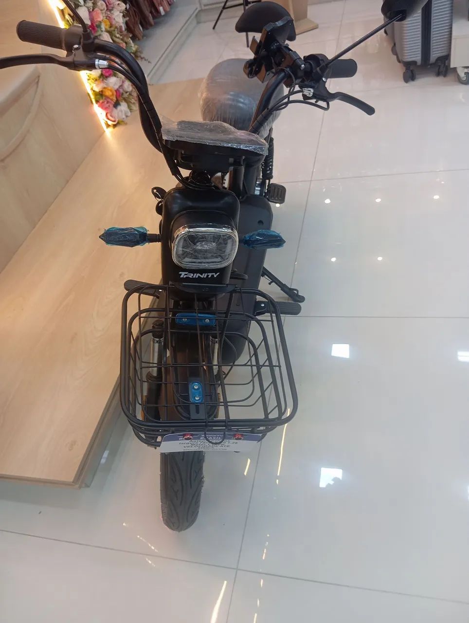 Scooter elétrica M1 TANK.  E 600W - Foto 2