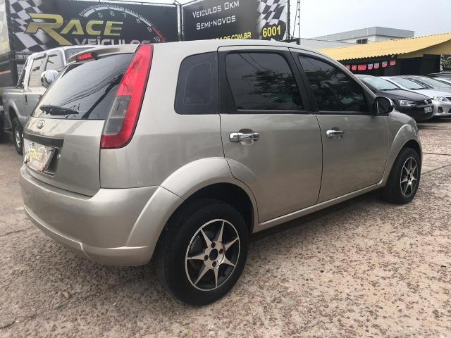 Ford Fiesta - Foto 5