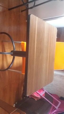 Mesa (estilo giraffas)