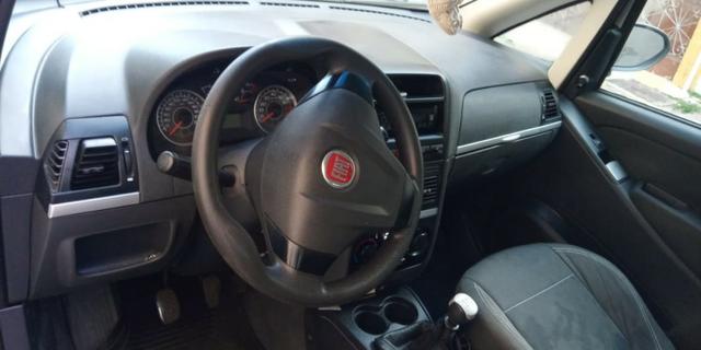 Carro - Foto 2