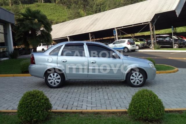 CHEVROLET CORSA 2010/2011 1.4 MPFI PREMIUM SEDAN 8V FLEX 4P MANUAL - Foto 3