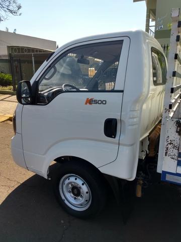 Bongo 2014 impecável carroceria Troco por carro ou camionete maior ou menor valor