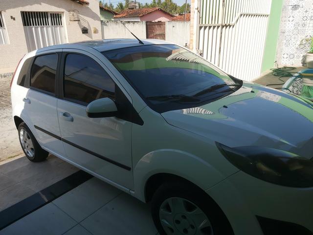 Ford Fiesta 2010 - Foto 9