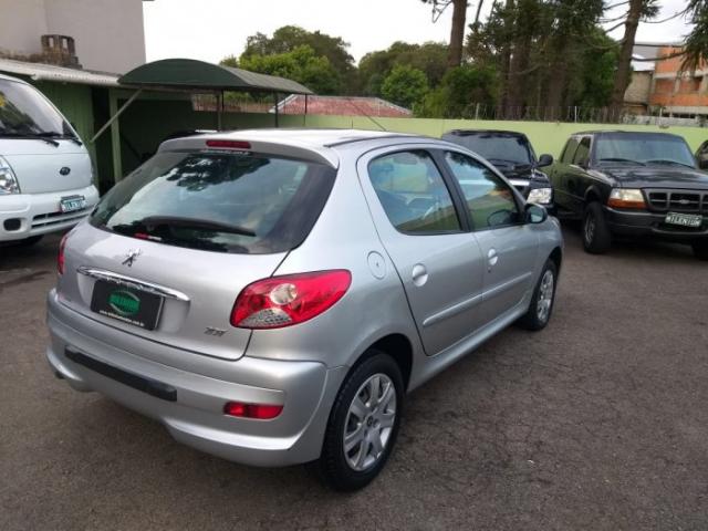 Peugeot 207 2014 1.4 active 8v flex 4p manual - Foto 4