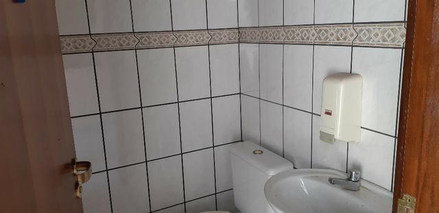 Alugo casa com 1 suite, mais 2 quartos no bairro Guanabara - Foto 16