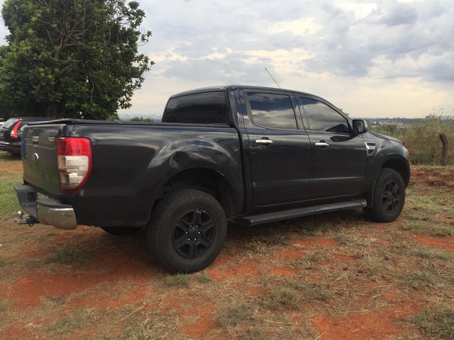 FORD RANGER XLT 3.2 automática 2014/2014 - Foto 5